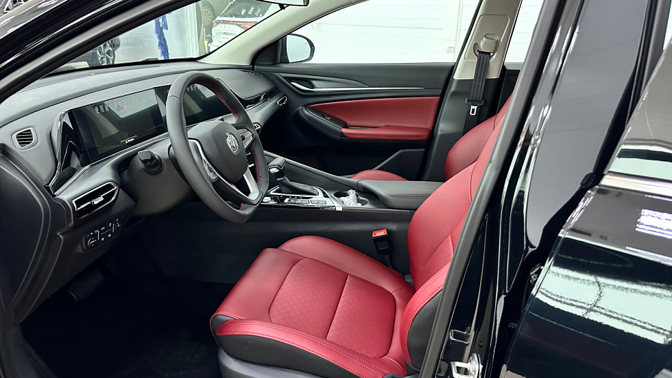 Changan Eado Plus Люкс, черный
