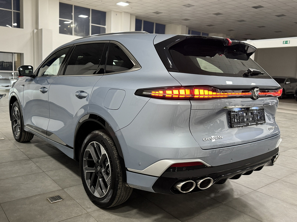 Changan CS75 Plus Luxe, серый