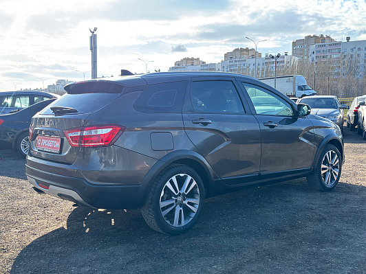 Lada (ВАЗ) Vesta Luxe Multimedia, 2019 года, пробег 88910 км