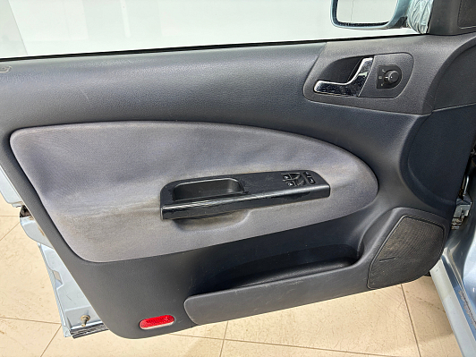 Skoda Octavia, 2002 года, пробег 348810 км