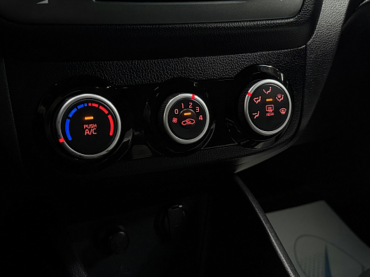 Kia Rio, 2016 года, пробег 182298 км