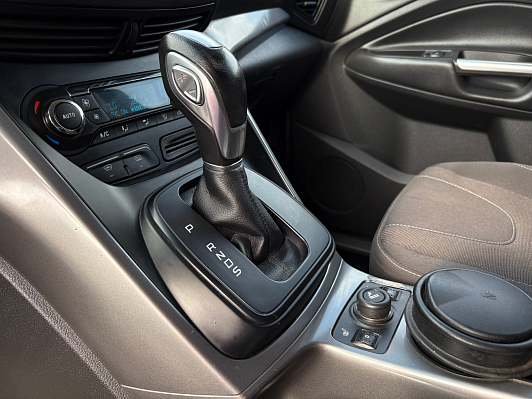 Ford Kuga Trend Plus, 2013 года, пробег 157245 км