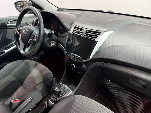 Hyundai Solaris Active, 2013 года, пробег 172000 км