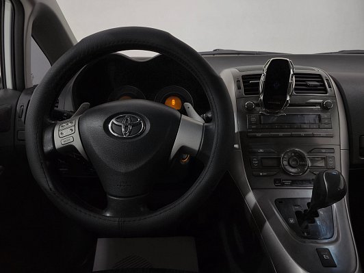 Toyota Auris, 2009 года, пробег 237715 км