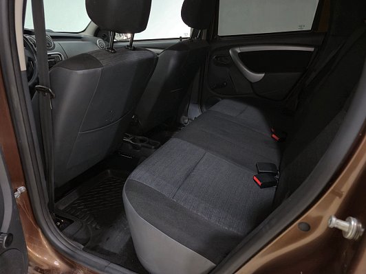 Renault Duster Expression, 2013 года, пробег 226926 км