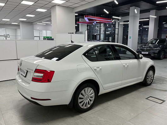 Skoda Octavia Ambition, 2019 года, пробег 164559 км
