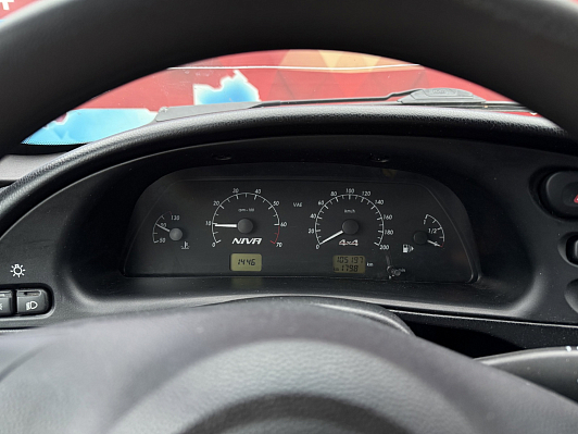 Chevrolet Niva LE, 2019 года, пробег 105200 км