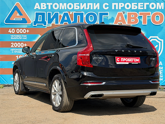 Volvo XC90 Inscription, 2017 года, пробег 148447 км