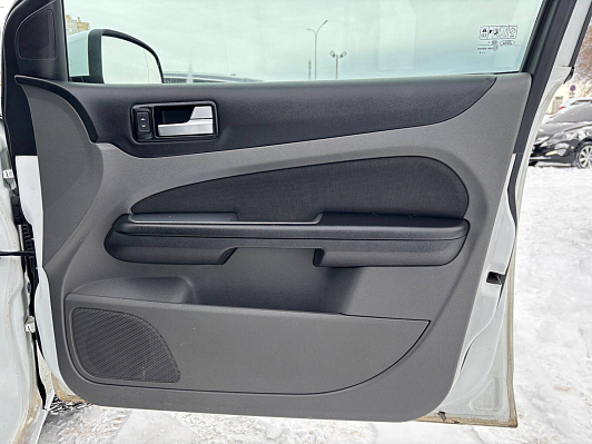 Ford Focus Comfort, 2010 года, пробег 195348 км