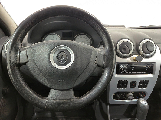 Renault Logan Prestige, 2010 года, пробег 212966 км