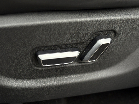 Geely Atlas Люкс + Yandex Auto, 2020 года, пробег 62550 км