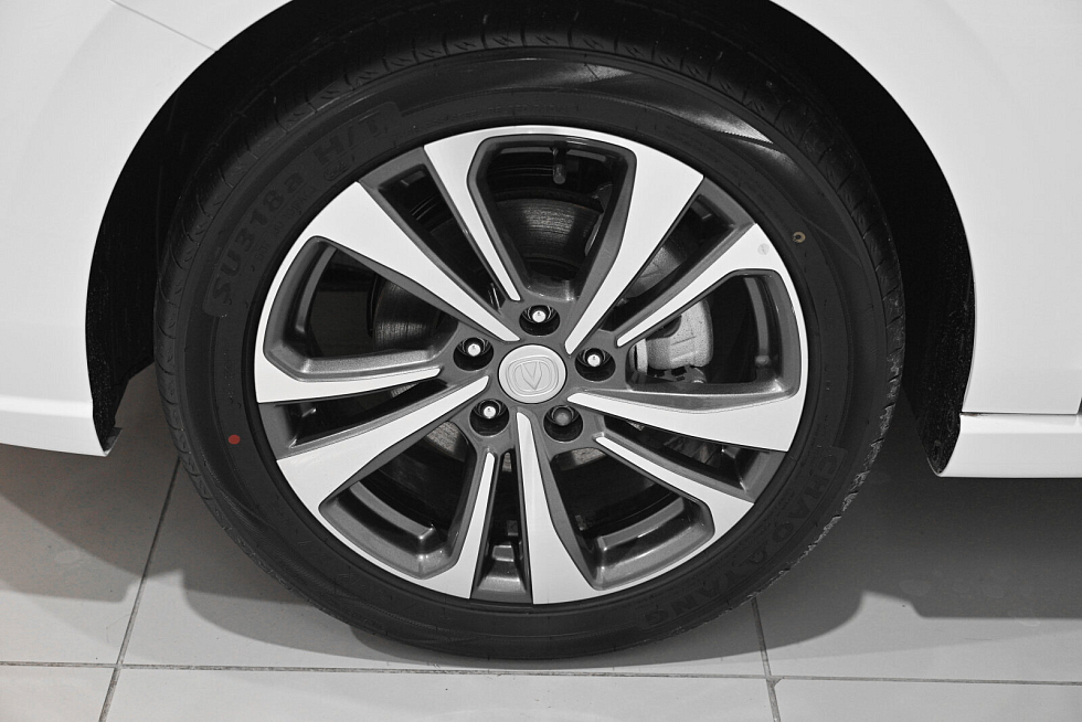 Changan Eado Plus Комфорт, белый