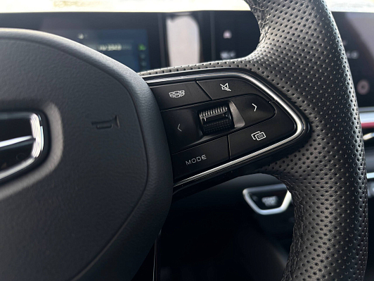 Geely Coolray Luxury, 2024 года, пробег 40785 км