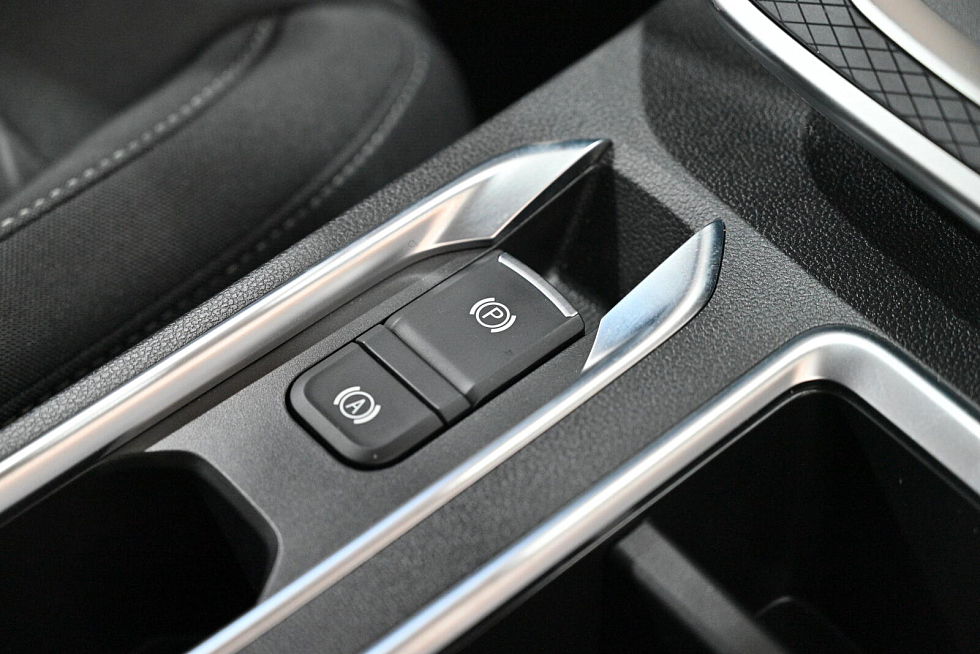 Haval M6 Старт, серебряный