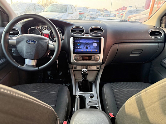 Ford Focus Titanium Special Edition, 2010 года, пробег 147000 км