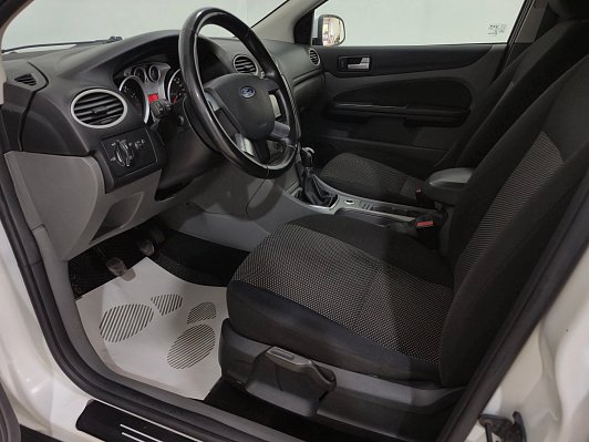 Ford Focus Ghia, 2010 года, пробег 172962 км