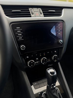 Skoda Octavia Hockey Edition, 2018 года, пробег 83073 км