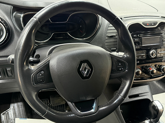 Renault Kaptur Drive, 2017 года, пробег 74741 км
