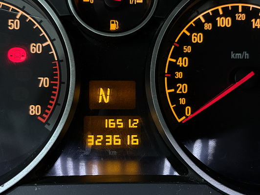Opel Astra, 2006 года, пробег 323603 км