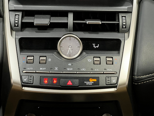 Lexus NX Progressive, 2020 года, пробег 65801 км
