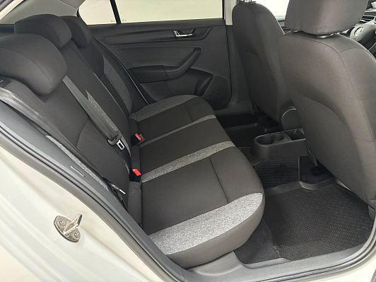 Skoda Rapid Ambition, 2020 года, пробег 70570 км