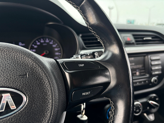 Kia Rio Luxe, 2018 года, пробег 134617 км