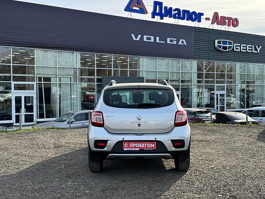 Renault Sandero, 2015 года, пробег 154950 км