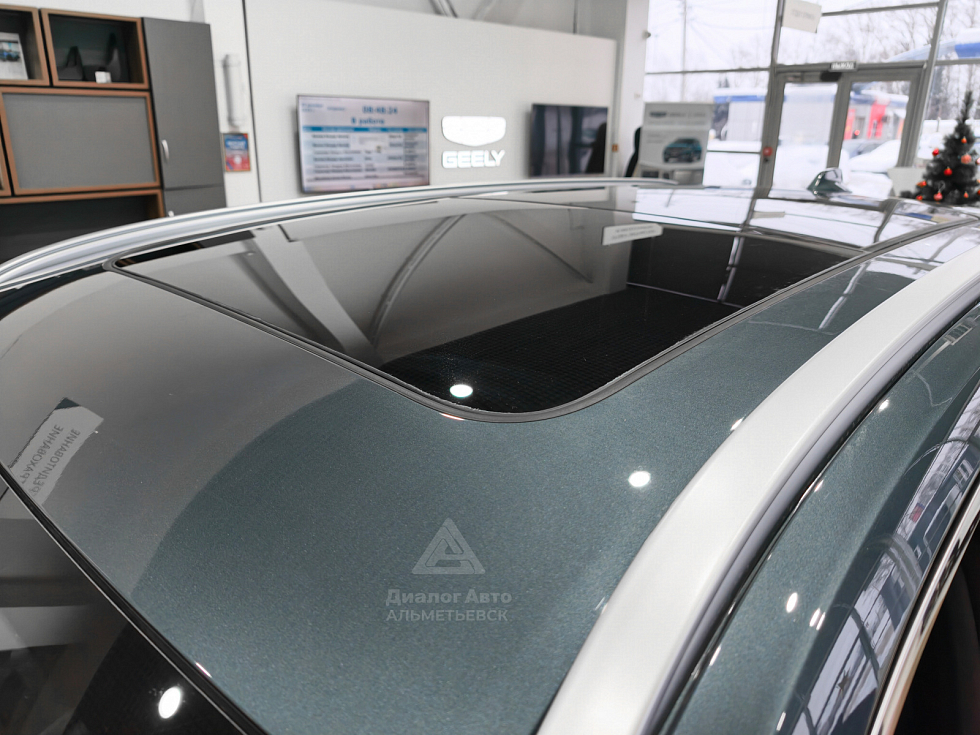 Geely Monjaro Флагман, серый