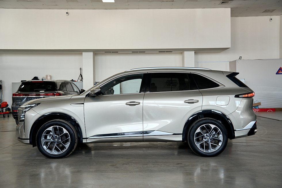 Changan CS75 Plus Техно, бежевый