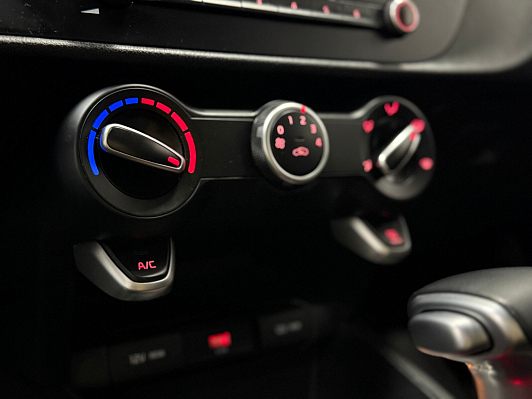 Kia Rio Comfort, 2021 года, пробег 49500 км