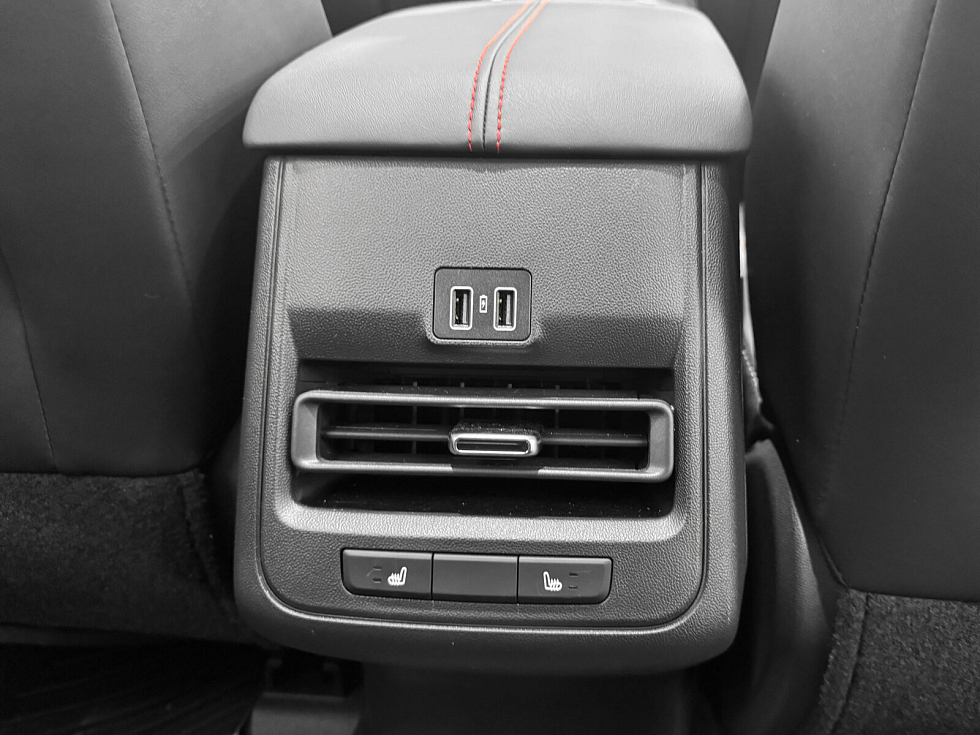 Changan UNI-S Техно, золотой