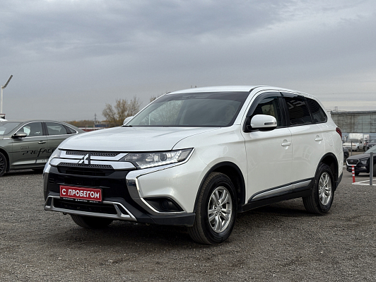 Mitsubishi Outlander Invite, 2019 года, пробег 154776 км