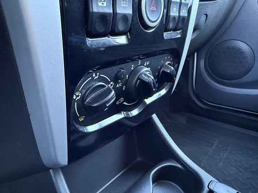 Lada (ВАЗ) Largus Quest (5 мест), 2018 года, пробег 136000 км