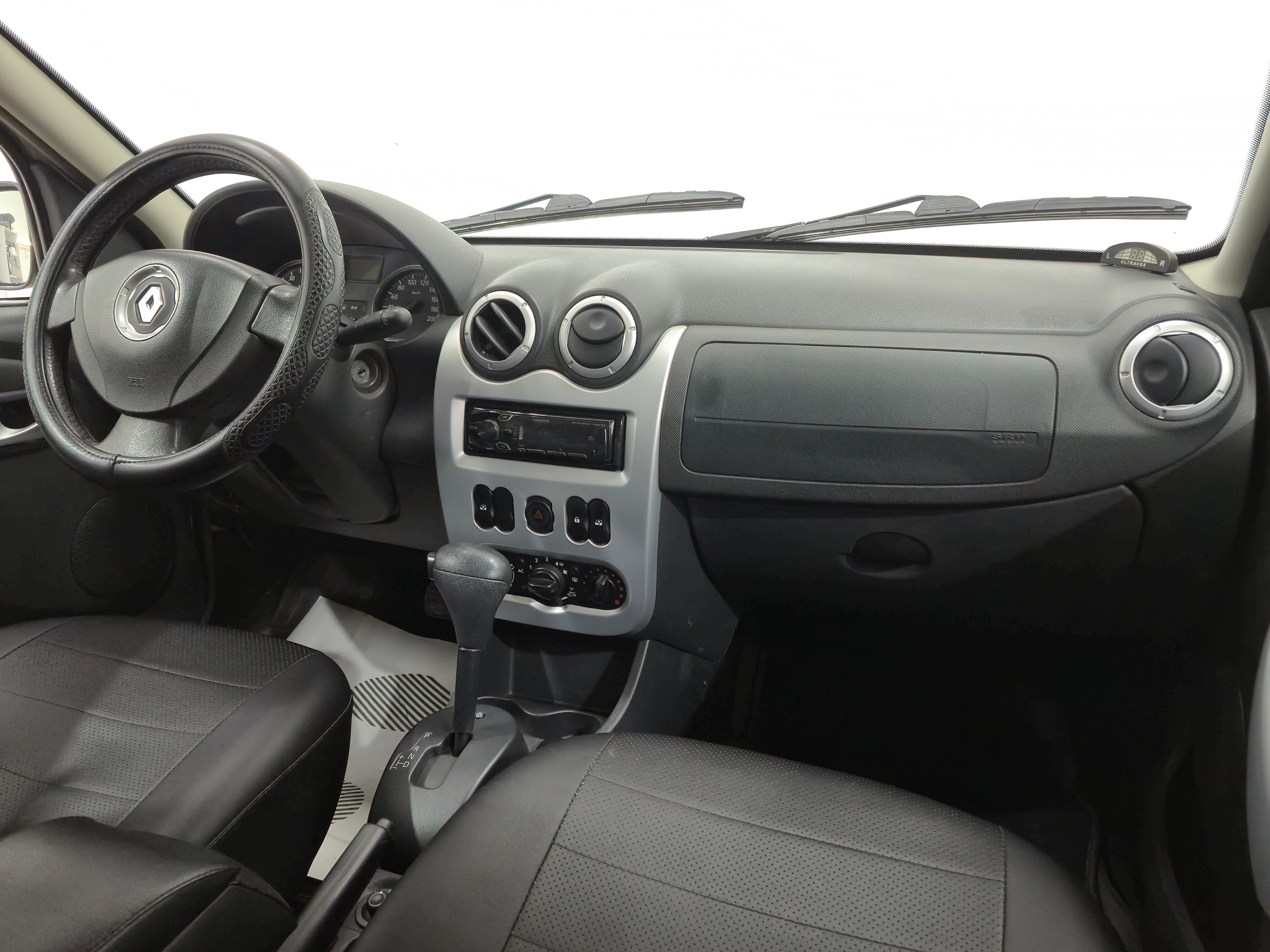 Renault Sandero, 2014 года, пробег 157912 км