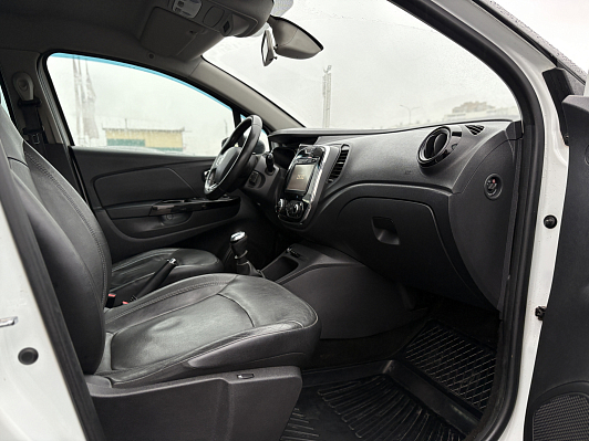 Renault Kaptur Style, 2017 года, пробег 152736 км