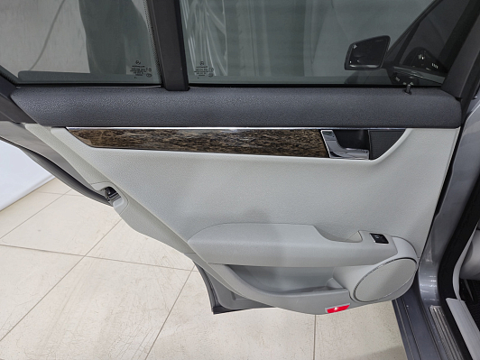 Mercedes-Benz C-Класс, 2009 года, пробег 184247 км