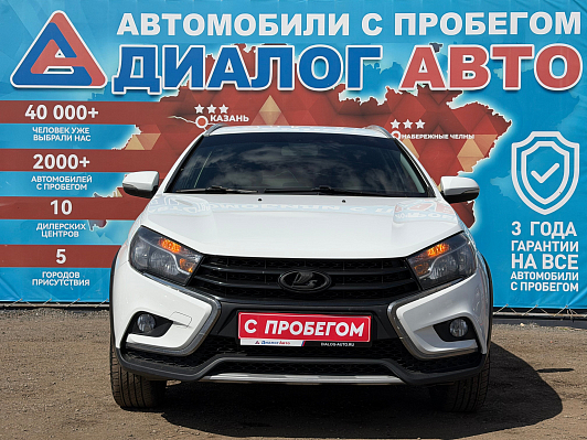 Lada (ВАЗ) Vesta Luxe, 2021 года, пробег 120370 км