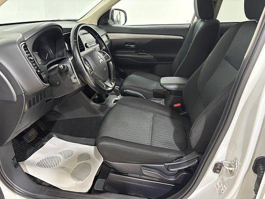 Mitsubishi Outlander, 2013 года, пробег 189757 км