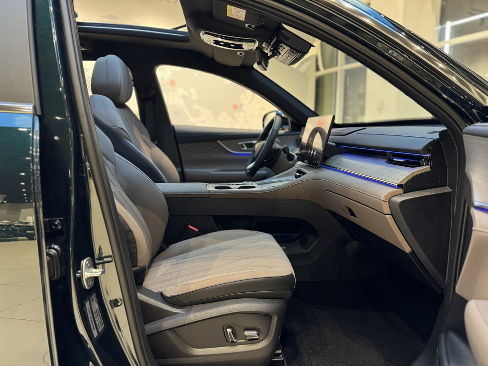 TENET T8 Ультра 4WD, зеленый