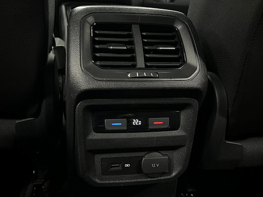 Volkswagen Tiguan Winter Edition, 2020 года, пробег 67678 км
