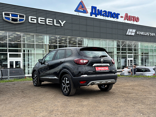 Renault Kaptur Extreme, 2019 года, пробег 32000 км
