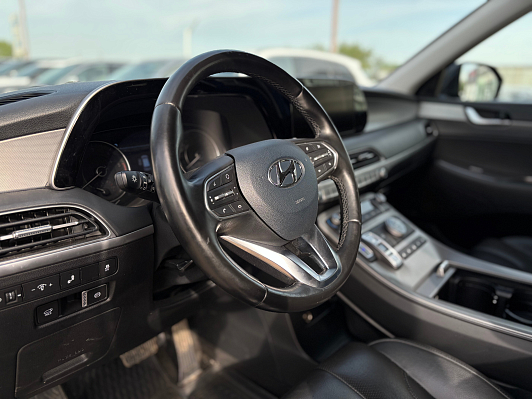 Hyundai Palisade Prestige (8 мест) + Smart Sense, 2021 года, пробег 193060 км