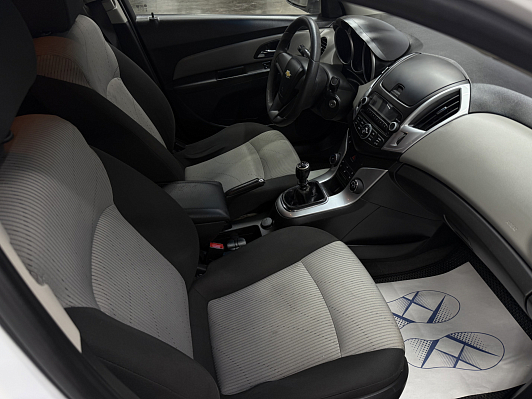 Chevrolet Cruze LS, 2014 года, пробег 240000 км