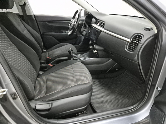 Kia Rio Luxe, 2017 года, пробег 153819 км