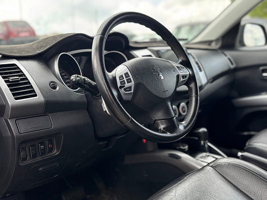 Peugeot 4007 Allure, 2008 года, пробег 248000 км