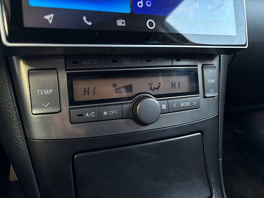 Toyota Avensis Люкс, 2006 года, пробег 190278 км