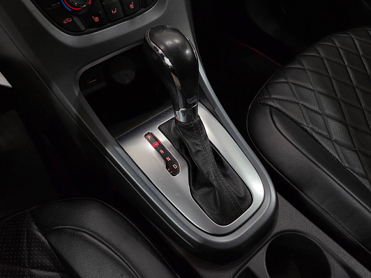 Opel Astra Enjoy, 2013 года, пробег 173933 км