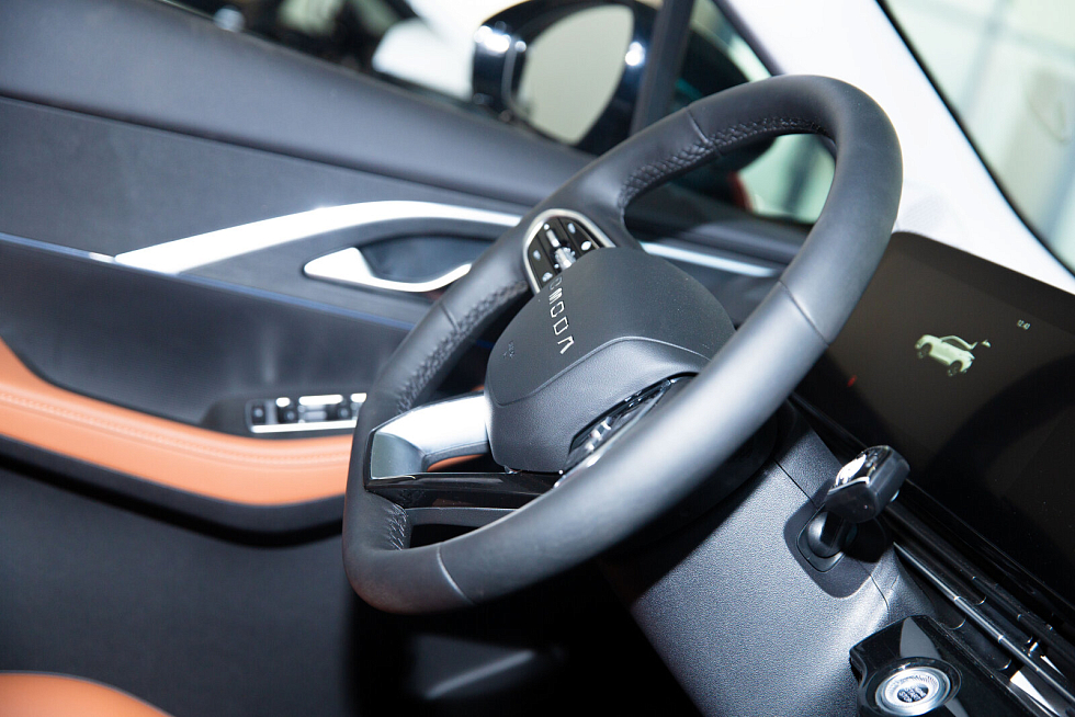 Omoda C5 Fun, серый