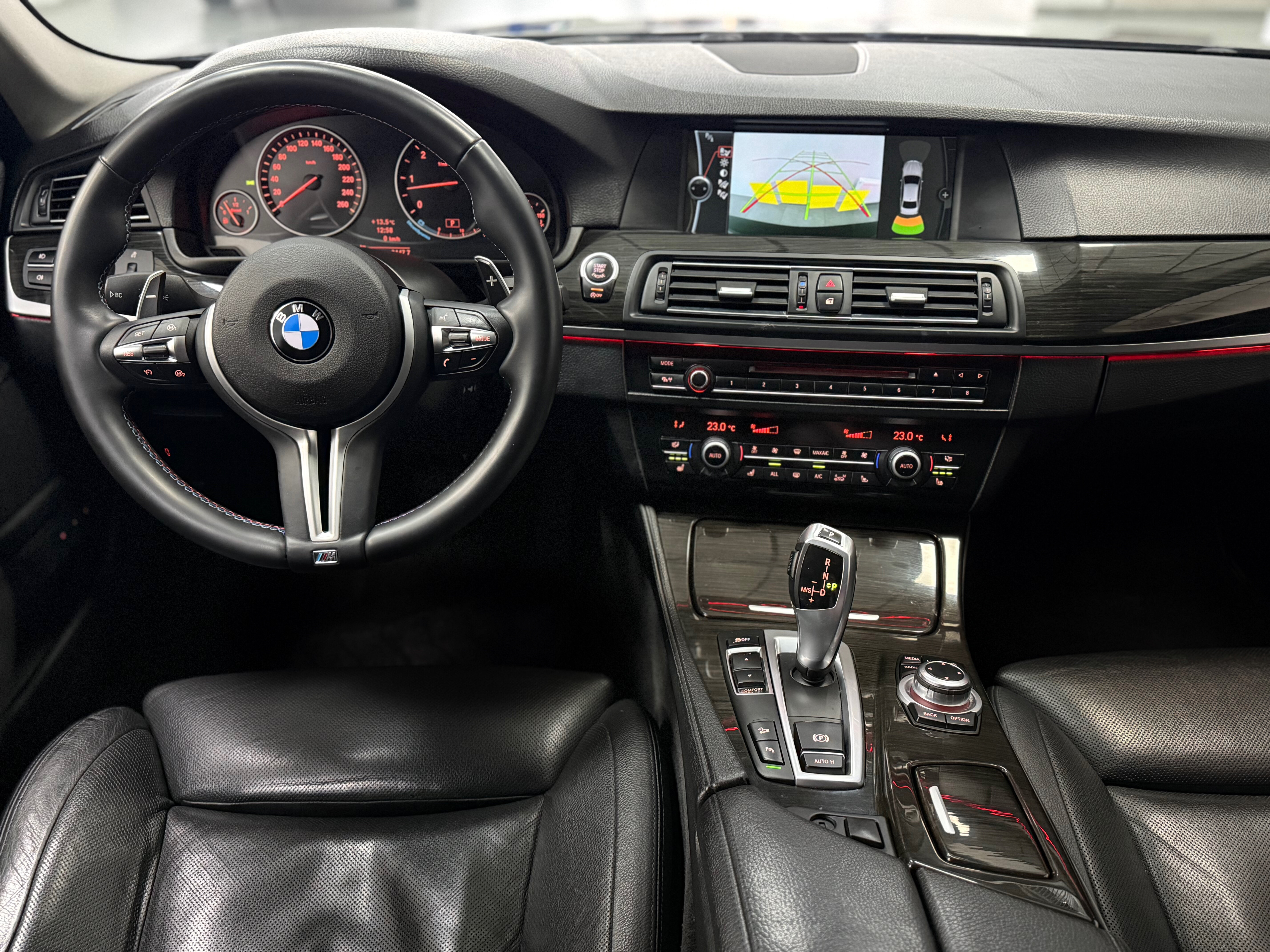 BMW 5 серии 530d Luxury, 2012 года, пробег 356780 км