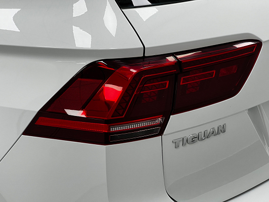 Volkswagen Tiguan Highline, 2019 года, пробег 125699 км